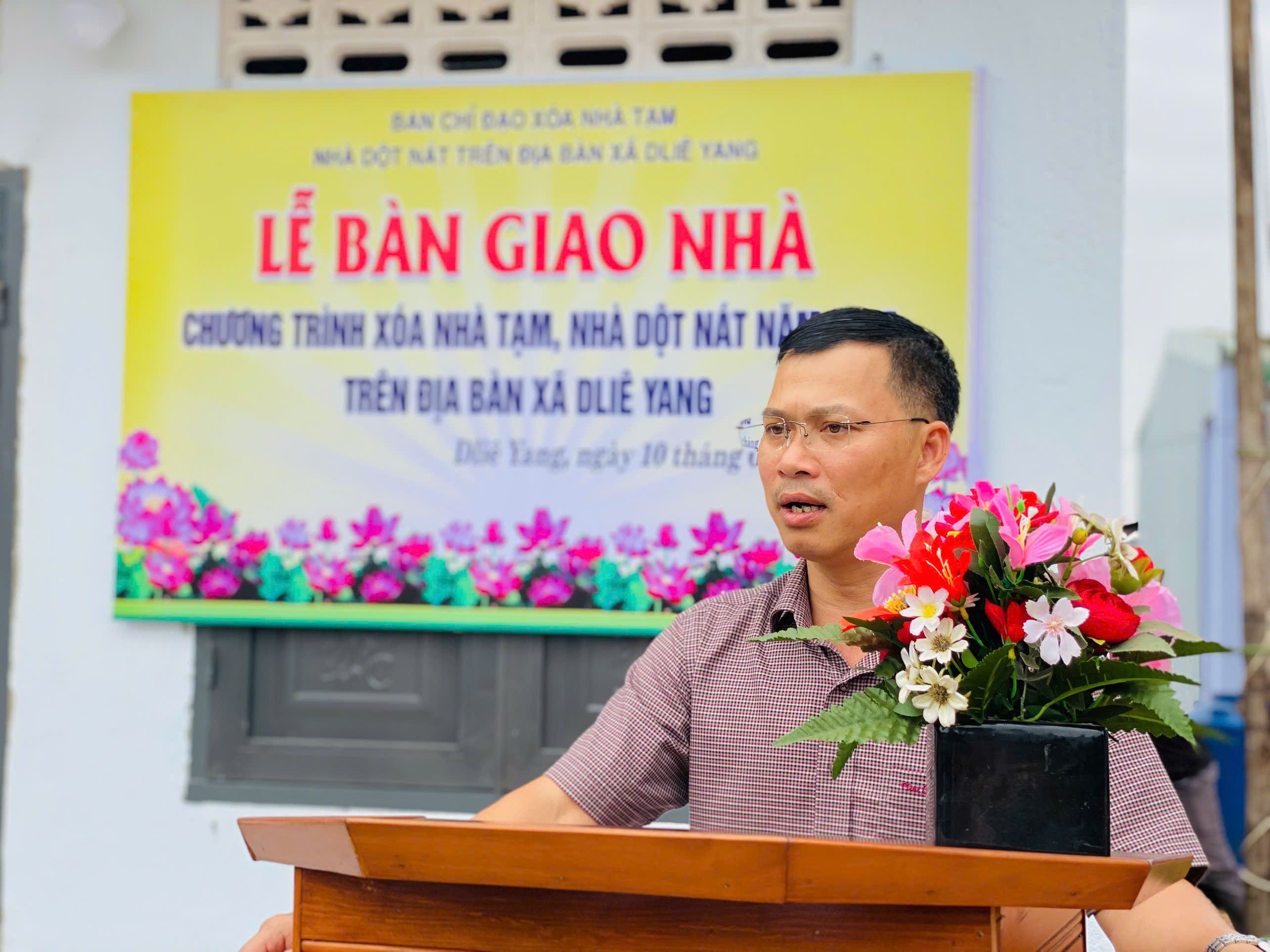 Lễ bàn giao nhà Chương trình xóa nhà tạm, nhà dột nát năm 2025 trên địa bàn xã Dliê Yang
